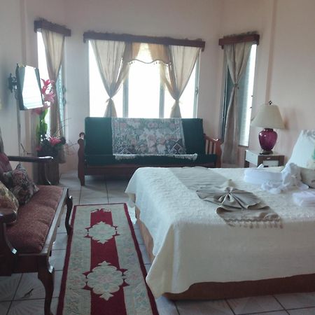 Beya Suites Пунта Горда Екстериор снимка